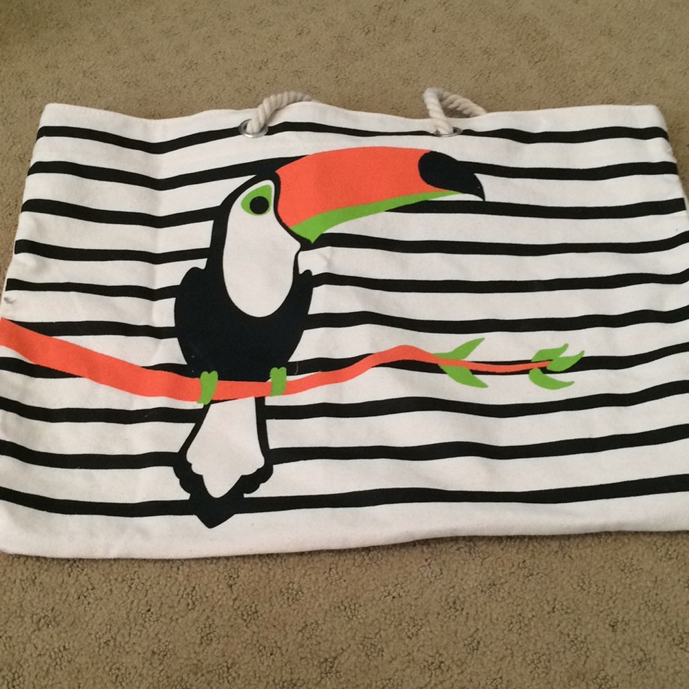 Toucan beach bag